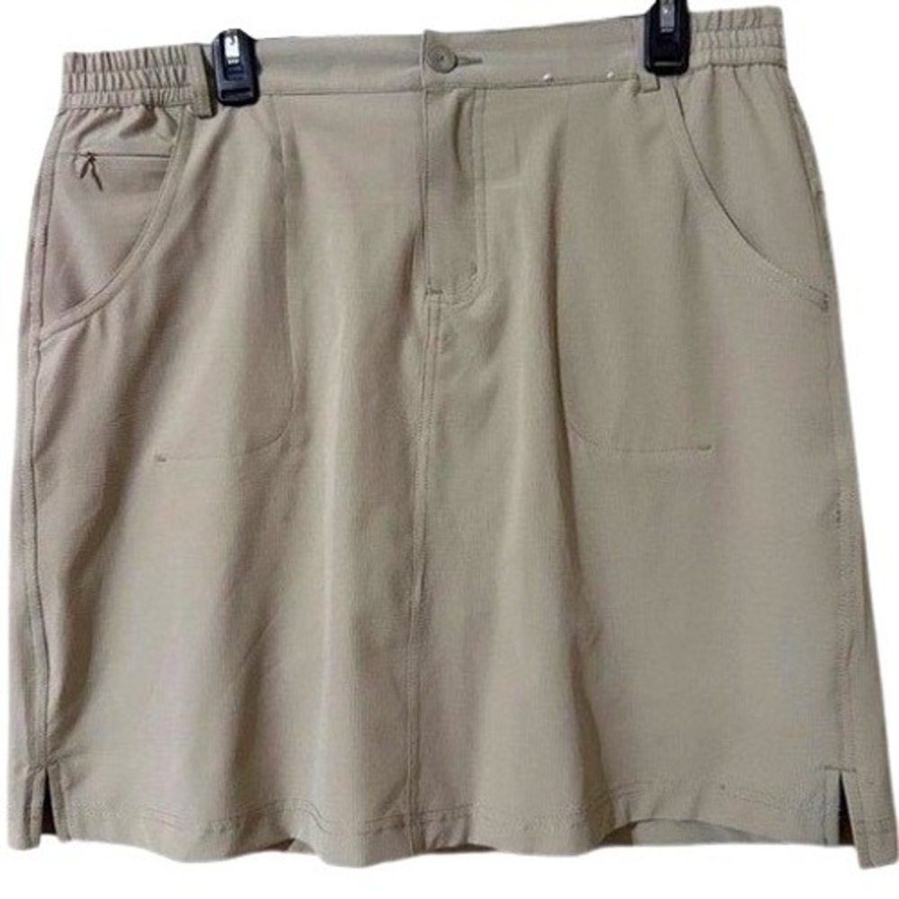 Tilley‎ Trek Skort Women's L Tan UPF 50 Stretch Ripstop 18.5in 1886323